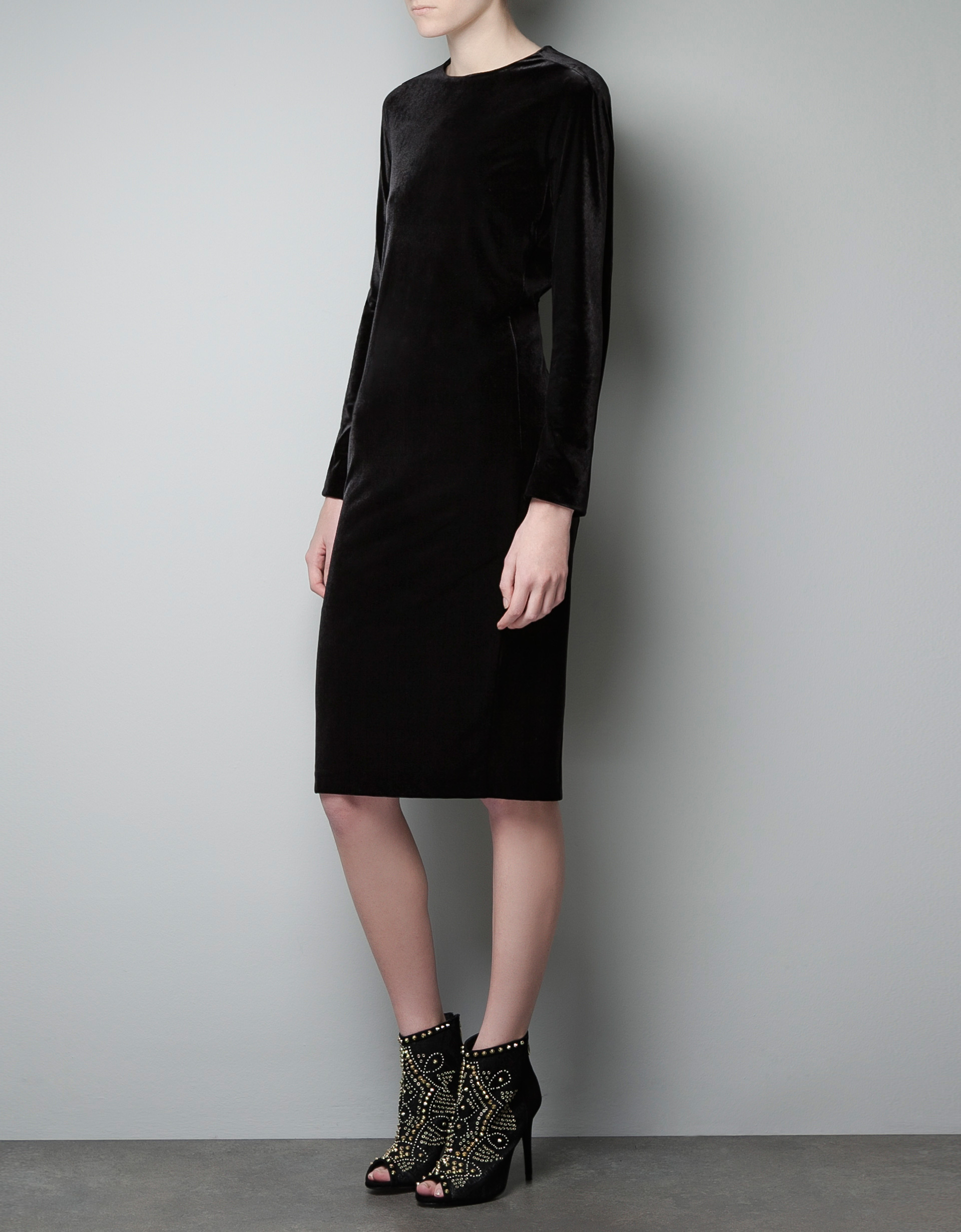 Zara Velvet Dress in Black | Lyst