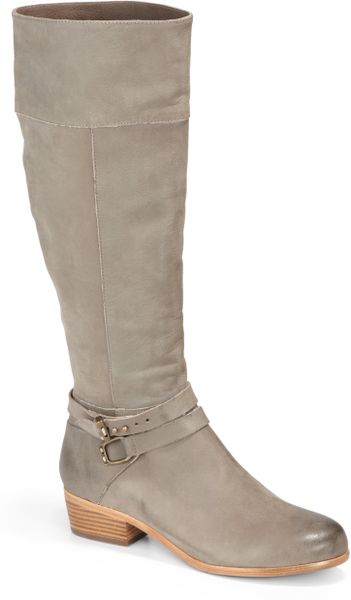 tall grey boots with heel