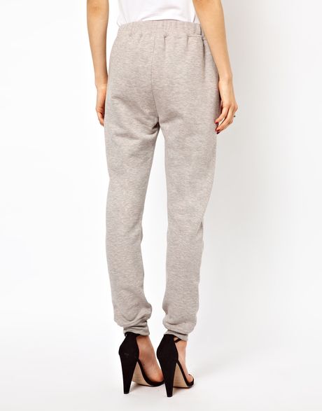 gray sweat pants