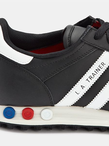 mens white adidas la trainers