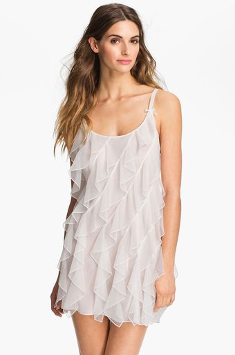 Oscar De La Renta Sleepwear Ruffled Romance Chemise - Lyst