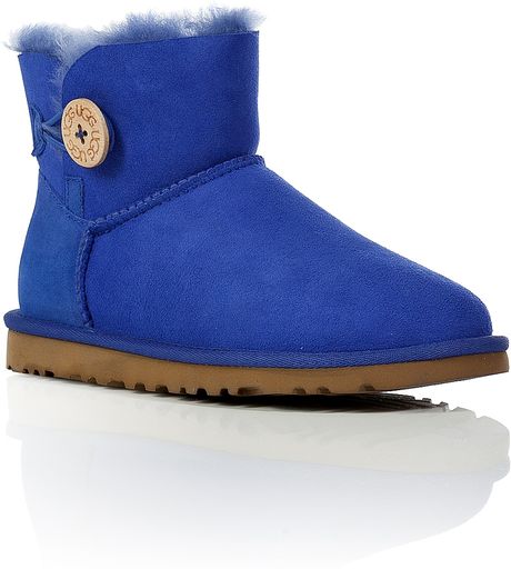 blue ugg bailey button