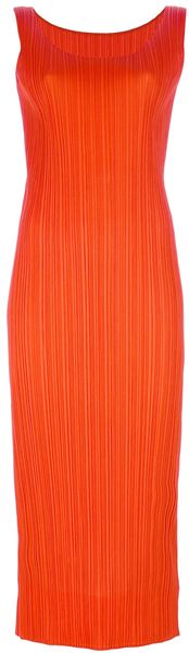 Issey Miyake Crepe Ribbed Dress - Lyst
