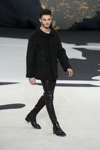 Chanel Fall 2013 Runway Look 9 - Lyst