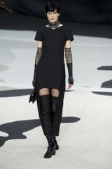 Chanel Fall 2013 Runway Look 73