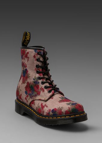 Dr. Martens 8eye Boot in Flo - Lyst