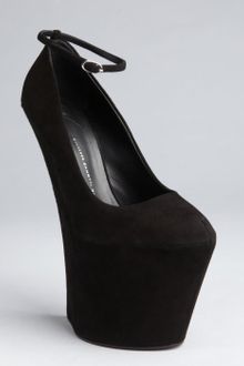 Giuseppe Zanotti Black Suede Ankle Strapped Sculpted Wedge Pumps - Lyst