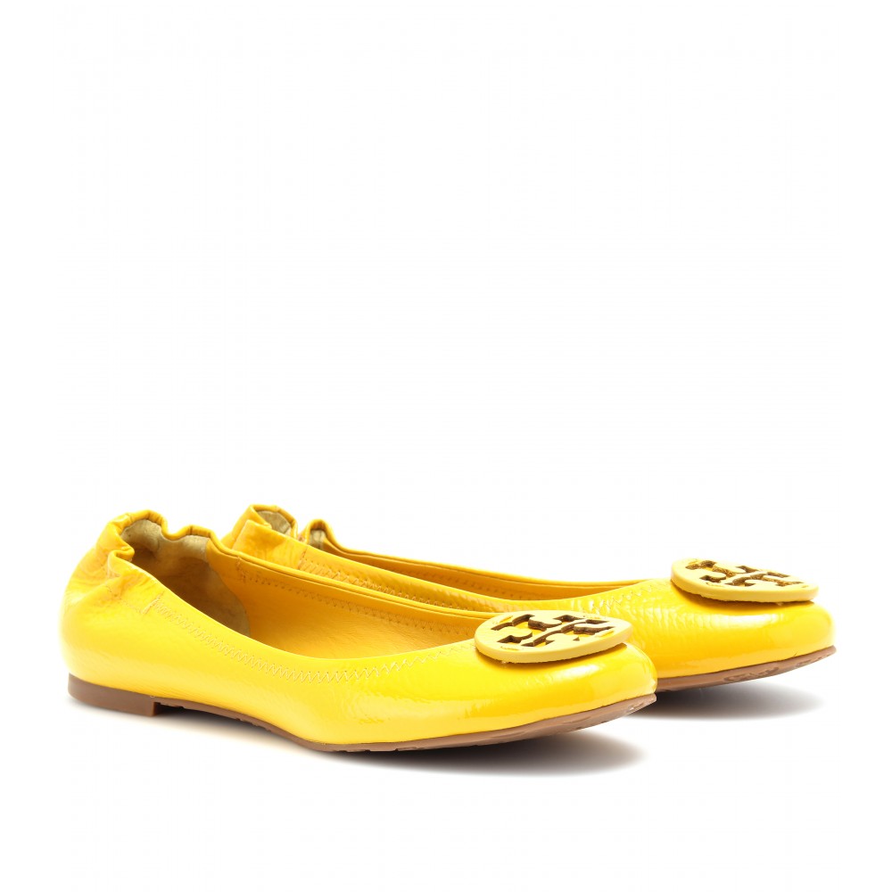 Tory Burch Reva Patent Leather Ballerinas in Yellow (tory yellow) | Lyst