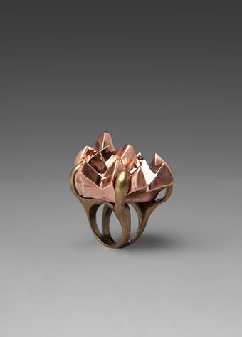 Luv Aj Crystal Chunk Cocktail Ring in Antique Goldbrass Ox - Lyst