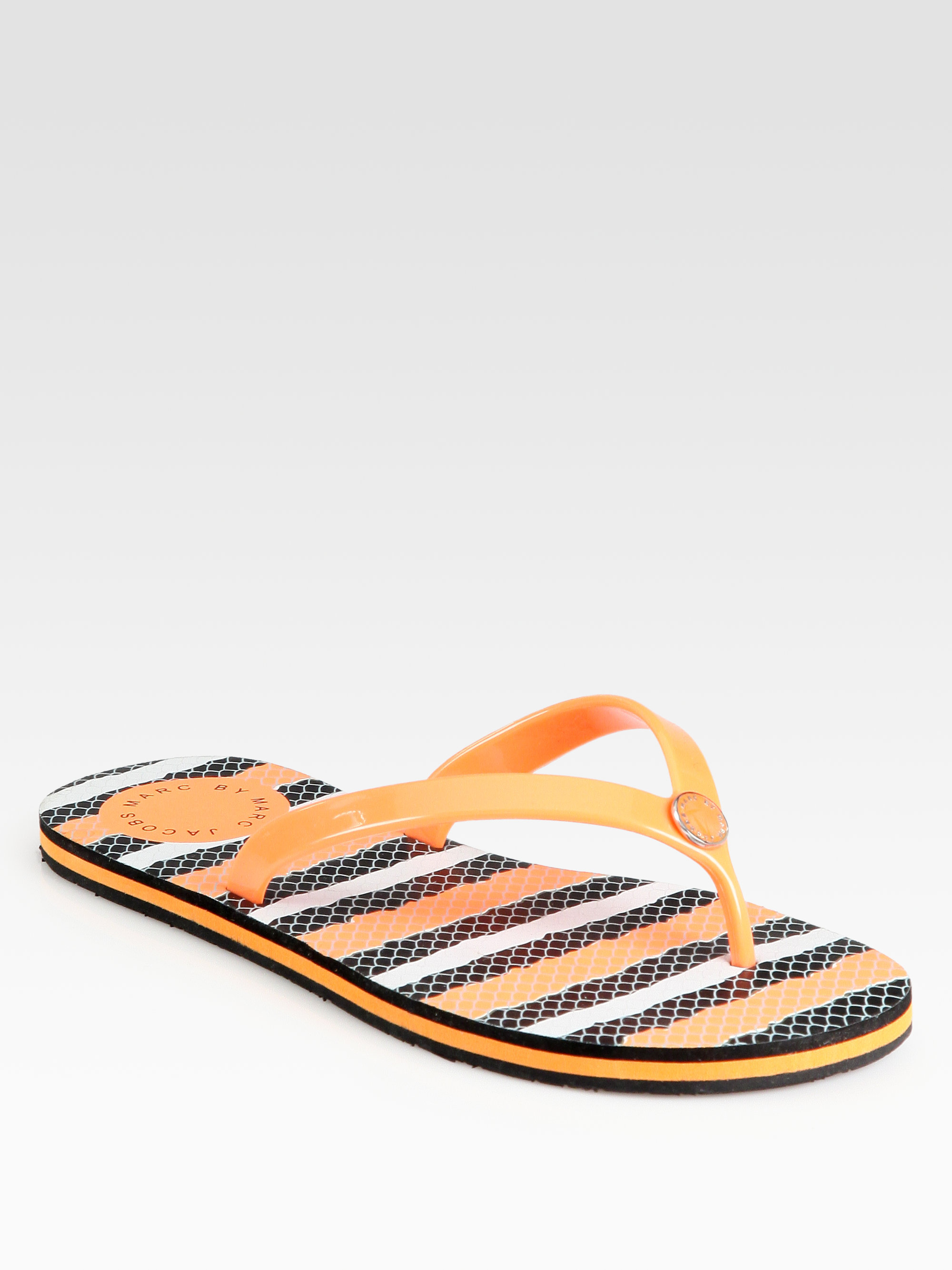 marc jacobs flip flops
