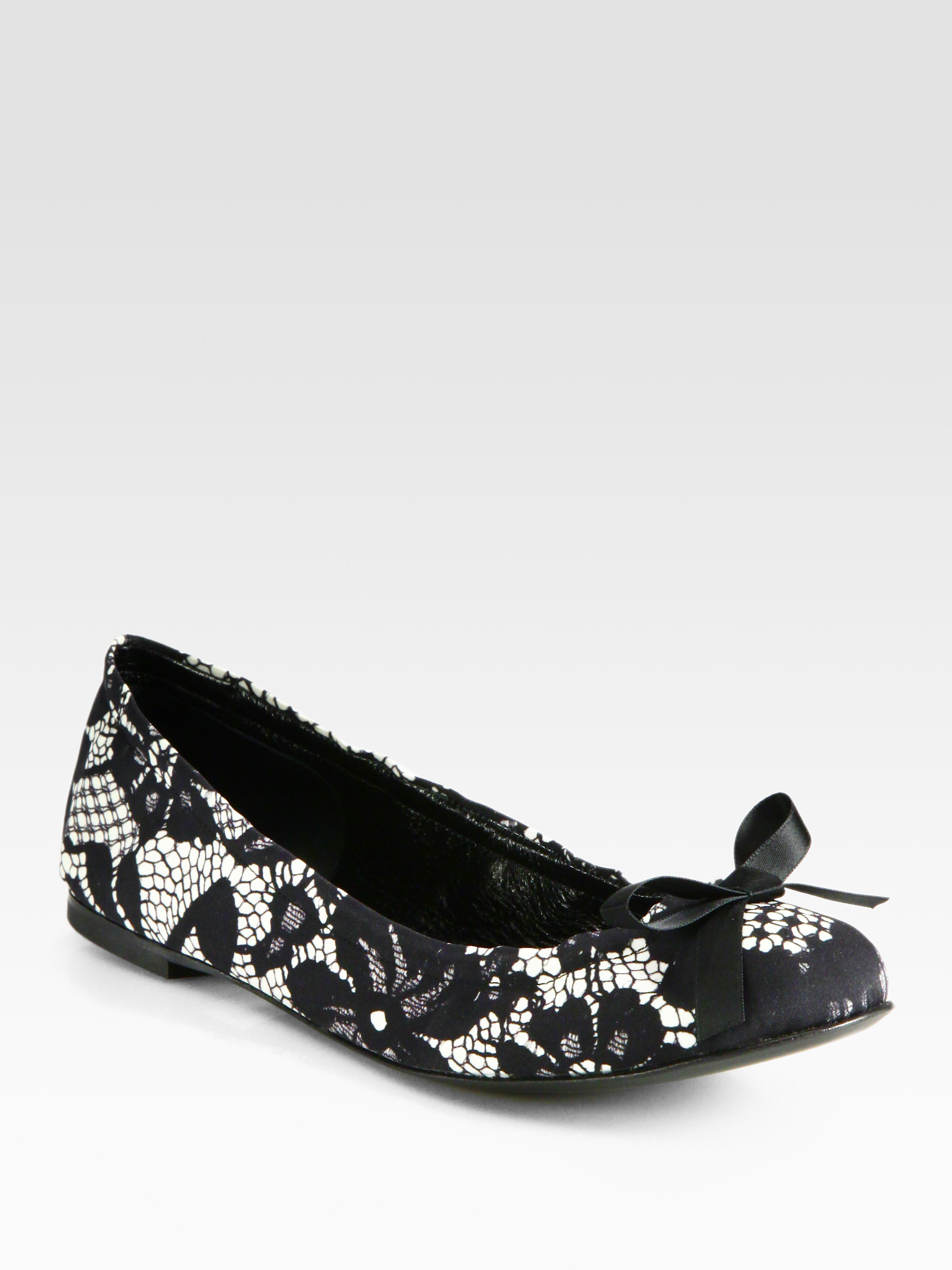 dolce gabbana ballet flats