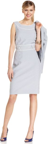 Tahari Sleeveless Seersucker Sheath - Lyst