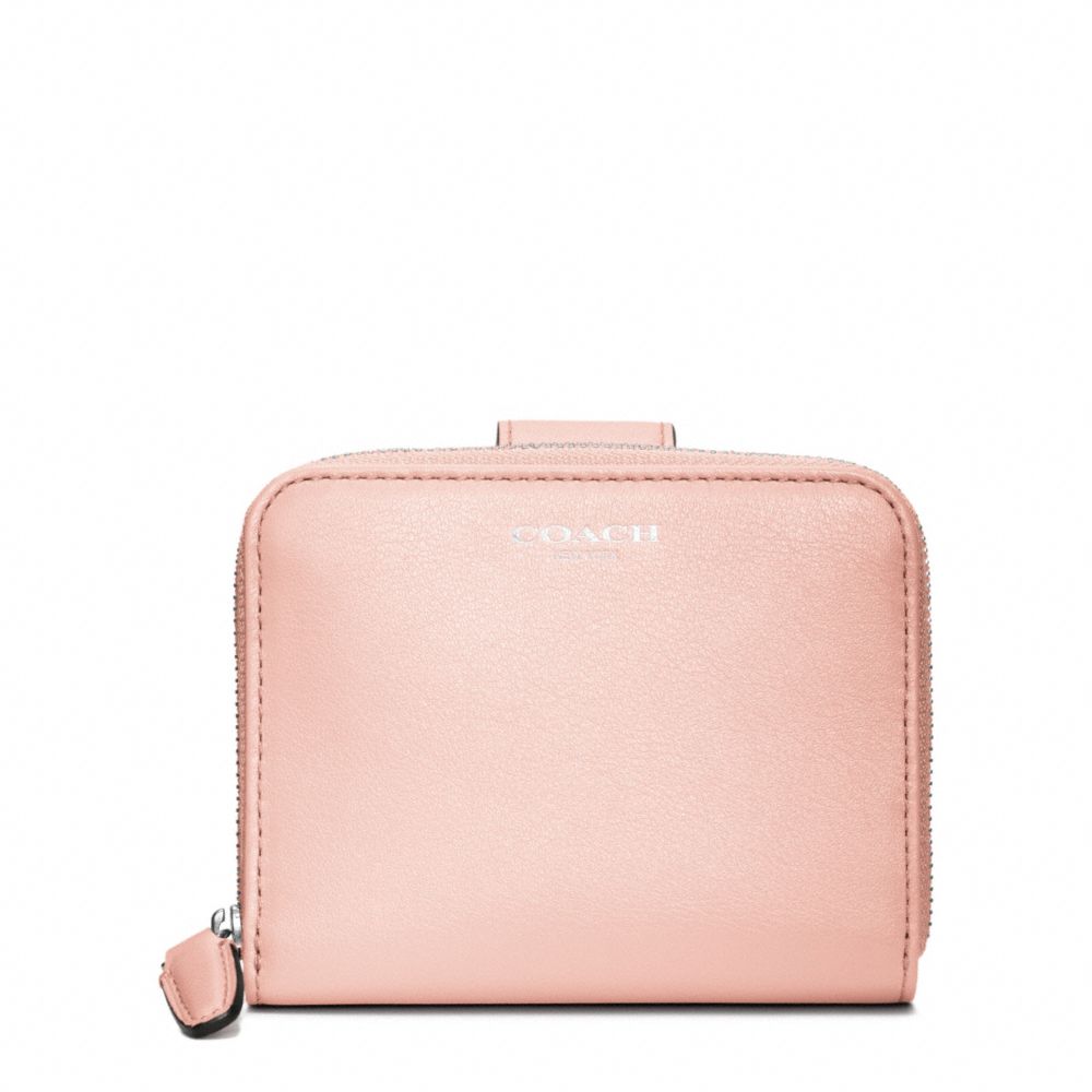 Coach Legacy Leather Medium Zip Around Wallet in Pink (silver/blush) | Lyst
