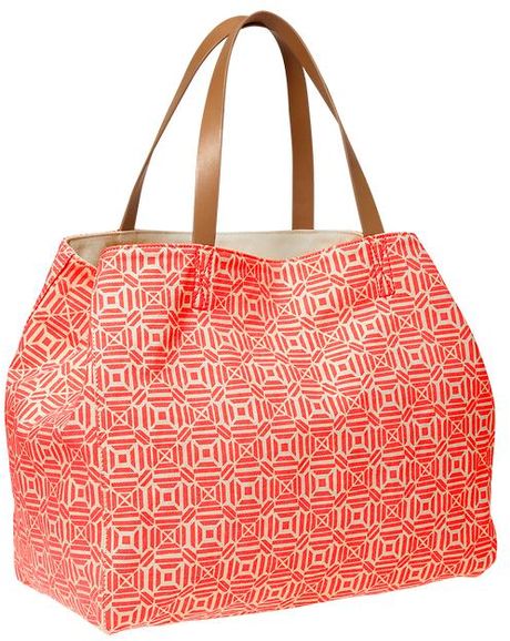 Gap Printed Canvas Tote in Red (paisley pink) Gap Printed Canvas Tote in Red (paisley pink)