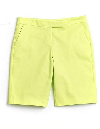 T Tahari Creased Leg Shorts - Lyst
