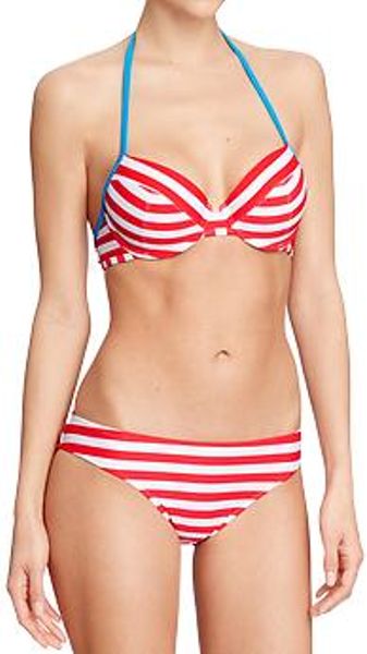 Discover a versatile assortment of hip string bikini separates at Old Navy. Suit Up in Classic Sexy Silhouettes. Fun in the sun has never looked so effortlessly cool when sporting classic triangle bikini tops from Old Navy.