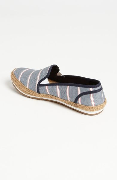 naturalizer rayna ballerina flats