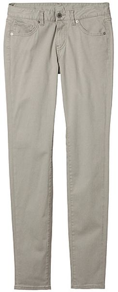 Uniqlo Color Skinny Fit Tapered Jeans - Lyst