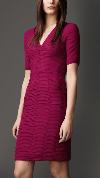 Burberry Sweetheart Detail Pleated Dress - Lyst