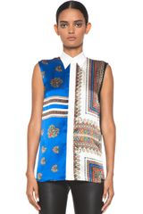  Satin Sleeveless Printed Top in Bluewhitegeometric Print