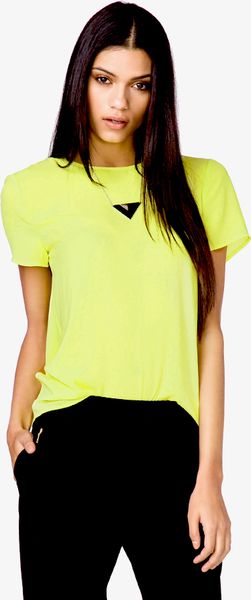 Forever 21 Keyhole Chiffon Top in Yellow (lime) Forever 21 Keyhole Chiffon Top in Yellow (lime)