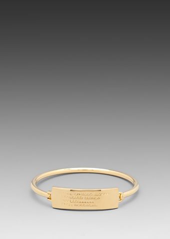 Marc By Marc Jacobs Standard Supply Plaque Skinny Hinge Bracelet in Metallic Gold - Lyst