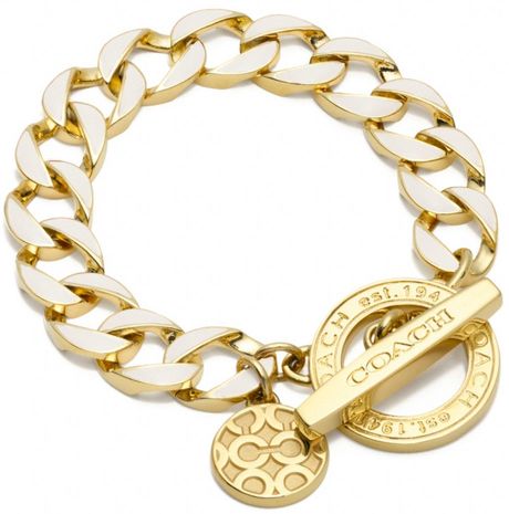 Coach Toggle Chain Bracelet in Gold (GOLDWHITE)