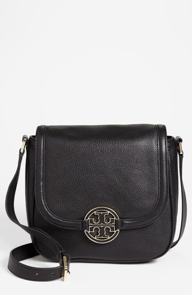 Tory Burch Amanda Round Crossbody Bag in Black