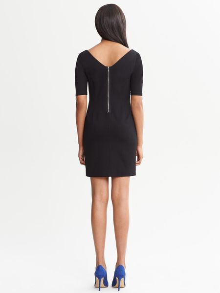 banana republic black v neck
