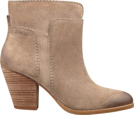 addiy holly bootie
