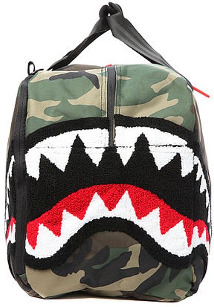Sprayground The Chenille Wood Land Shark Laptop Duffle Bag in Multicolor for Men (Camo) | Lyst