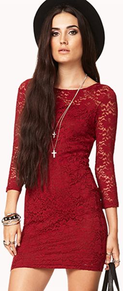 Forever 21 Floral Lace Bodycon Dress in Purple (BURGUNDY)