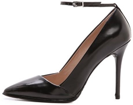 dkny sila pumps