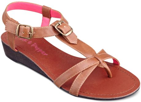 Pink And Pepper Mara Flat Sandals in Brown (brown/pink