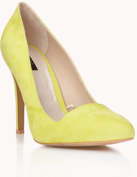 Forever 21 Classic Faux Suede Pumps in Green (Lime) | Lyst