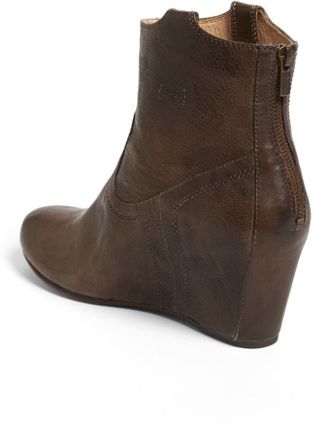 carson bootie frye