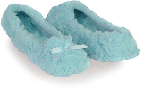 navy fluffy slippers