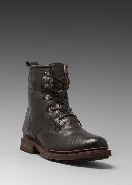 new look lace up shearling hiker boots in black