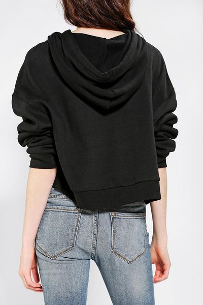 Urban Outfitters Bdg Cropped Hoodie Sweatshirt in Black | Lyst