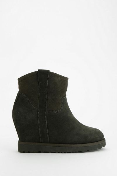 hidden wedge boots uk