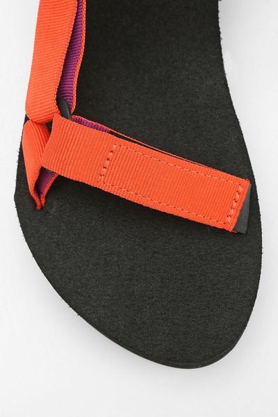 Urban Outfitters Teva Mush Universal Sandal in Orange | Lyst