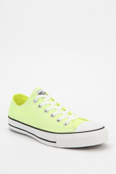 Urban Outfitters Converse Chuck Taylor All Star Neon Lowtop Sneaker in ...