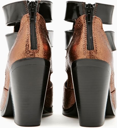 Nasty Gal Shoe Cult Triton Bootie in Gold (BRONZE METALLIC/BLACK) | Lyst