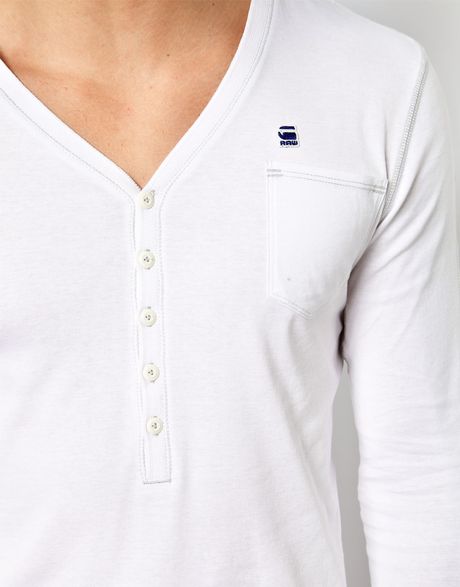 long sleeve white north face top