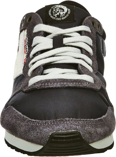 diesel trainers grey