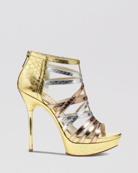 michael kors rose gold sandals