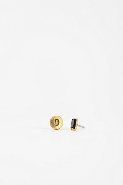 Urban Outfitters Circle Initial Gift Card Earring in Gold (D) | Lyst