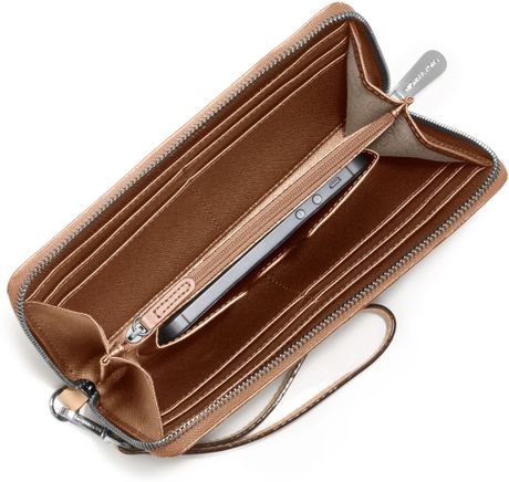 michael-kors-rose-gold-michael-monogramembossed-iphone-5-continental ... michael-kors-rose-gold-michael-monogramembossed-iphone-5-continental ...