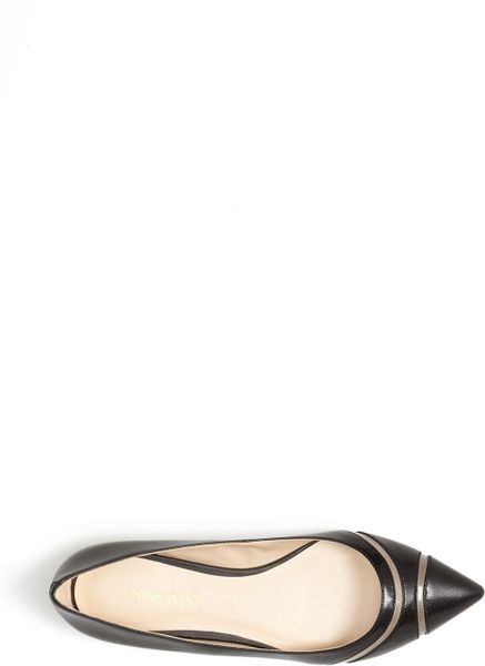 nine west black flats pointed toe