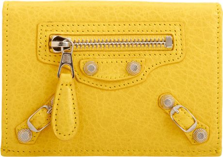 balenciaga nickel arena giant holder double yellow card